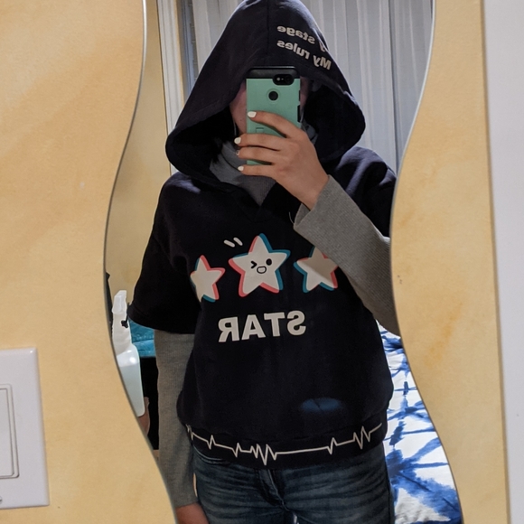 Star sweater - Picture 1 of 2